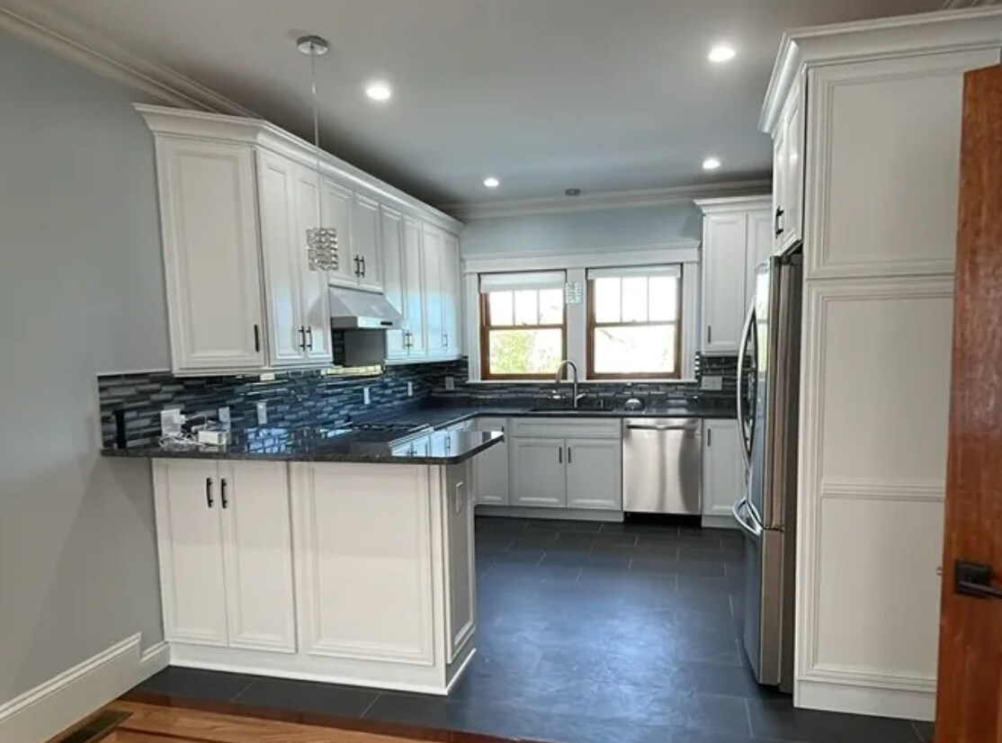 Foto principal - 46 Gerrish St