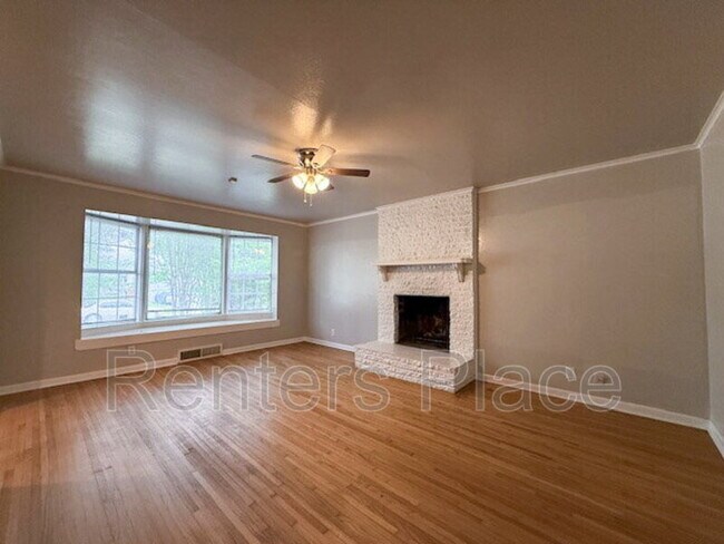 Foto del edificio - 6624 E 27th Pl