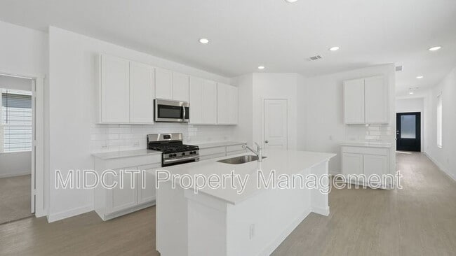 Building Photo - 9130 Colonel Trl