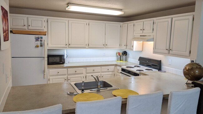 Foto del edificio - 17580 NW Springville Rd