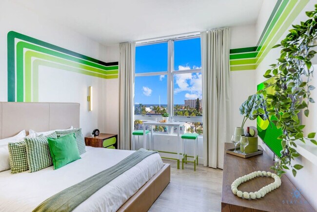 Foto del edificio - 777 N Ocean Dr