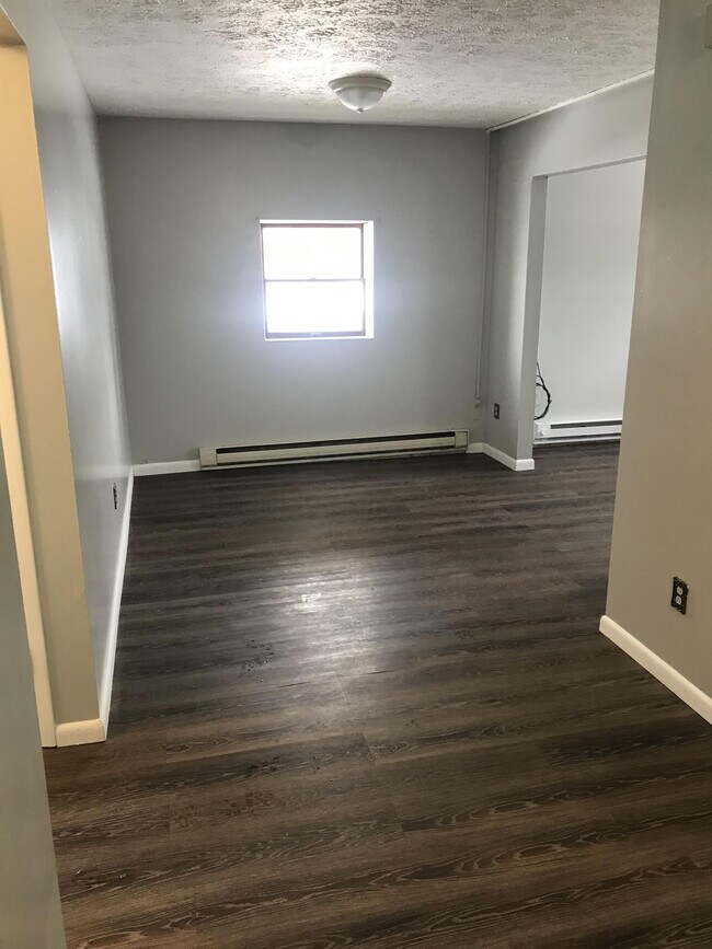 Foto del edificio - 548 Cambria Ave