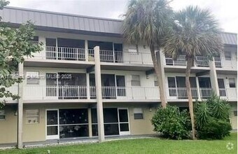 Building Photo - 250 Layne Blvd