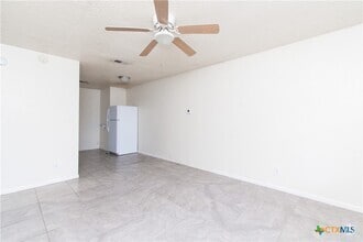Building Photo - 1513 Janis Dr