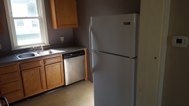 Kitchen - 901 N 6th St