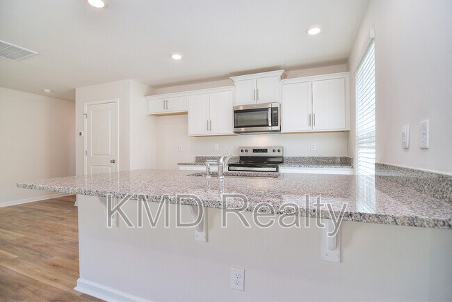 Building Photo - 5155 Hyrule Dr