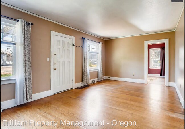 Building Photo - 3 br, 2 bath House - 2801 Front St NE
