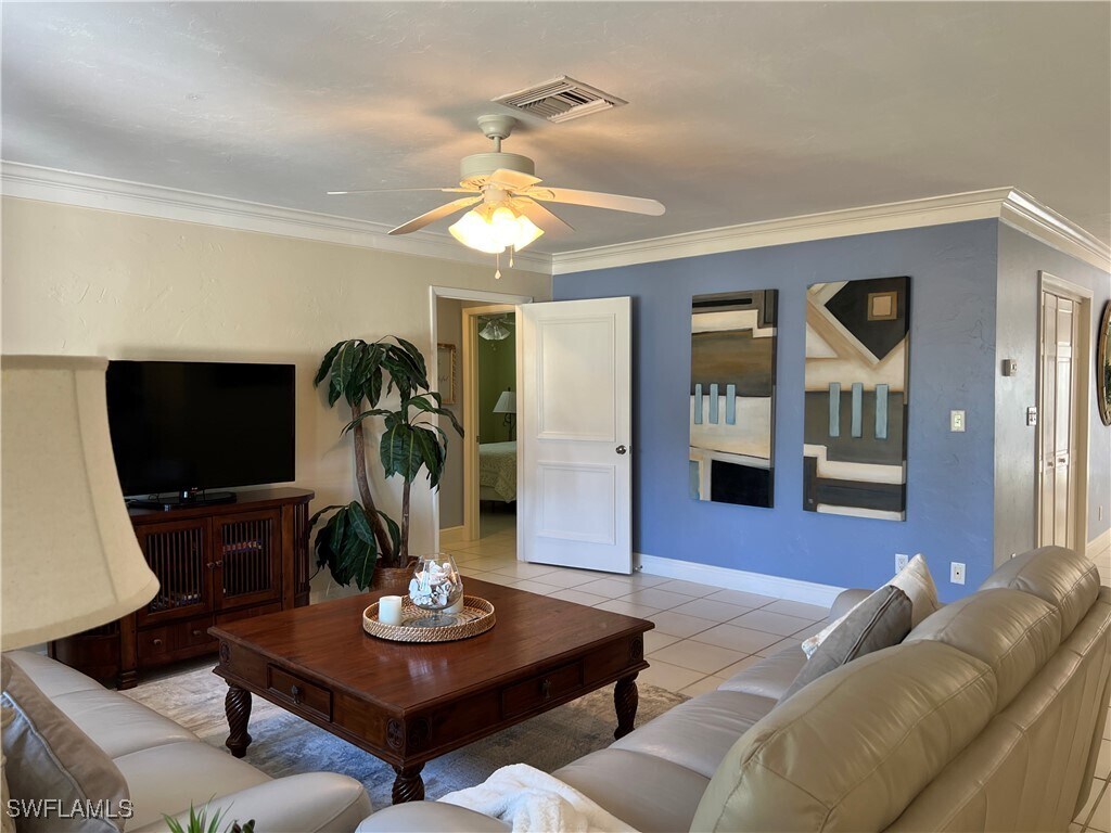 Foto principal - 664 96th Ave N
