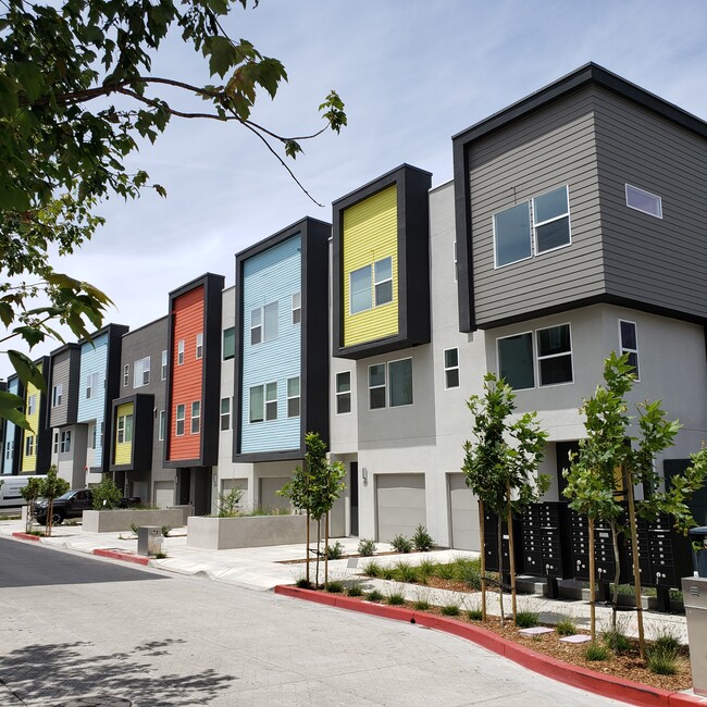 Building Photo - 1399 Pullman Way