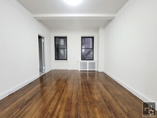 Building Photo - NO FEE One Bed in Midtown East! Won't Stay...