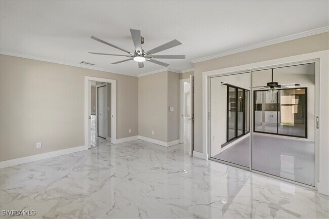 Foto del edificio - 2811 SW 32nd St