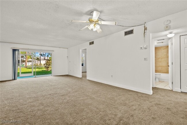 Building Photo - 7068 Nantucket Cir