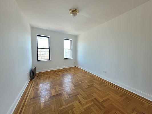 Foto del edificio - 1 bedroom in BRONX NY 10457