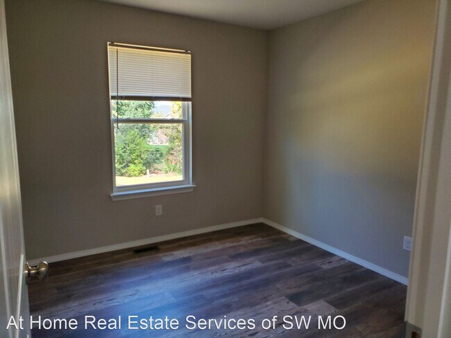 Foto del edificio - 4 br, 2 bath House - 3855 W Linwood