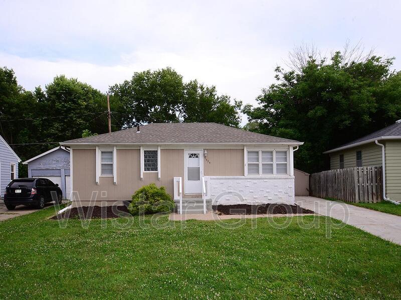 Primary Photo - 7524 Sherman Dr