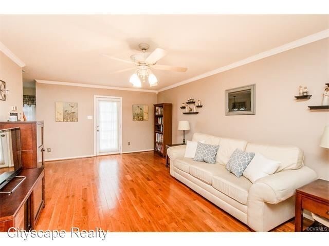 Building Photo - 7812 Falling Hill Ter