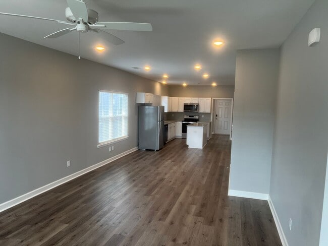 Foto del edificio - 3 Bed 3 Bath Home