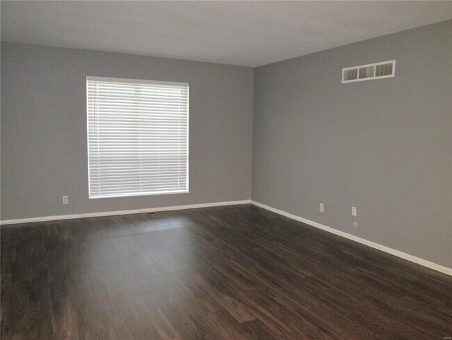 Foto del edificio - FB-10372E