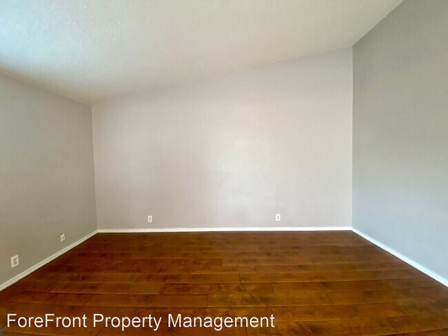 Building Photo - 2 br, 1 bath House - 5225 Meadow Fld, Apt 4