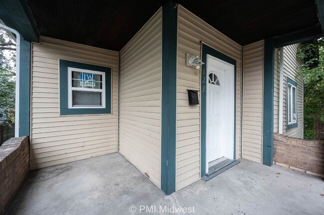 Foto del edificio - "Spacious 5-Bedroom Home on Orange Street ...