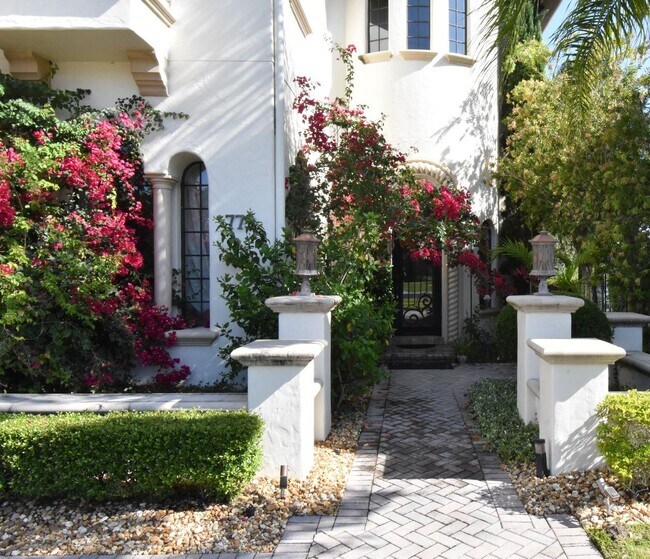 Foto del edificio - 4 br, 4.5 bath House - 779 Stephens Pass Cove