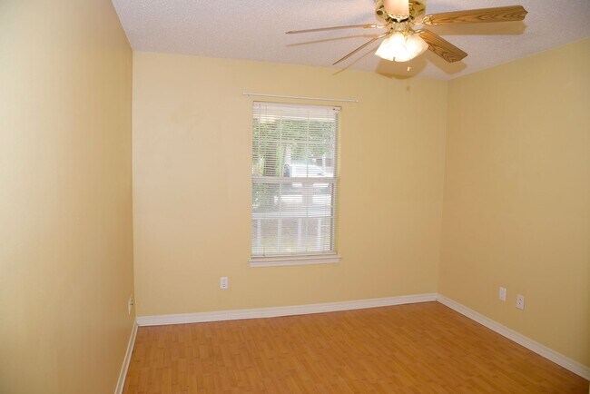 Foto del edificio - Central 3 Bedroom in Niceville!