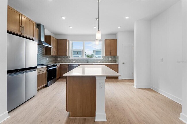 Foto del edificio - 2506 W Cleveland St