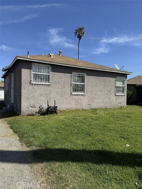 Building Photo - 713 E Cocoa St