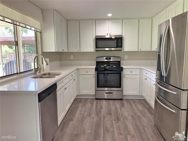Building Photo - 3 br, 2 bath House - 82505 Doolittle Dr