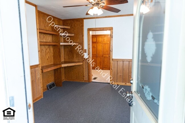 Building Photo - 3112 Thompson Ave