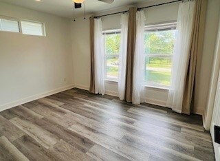 Building Photo - 4703 Park Dr