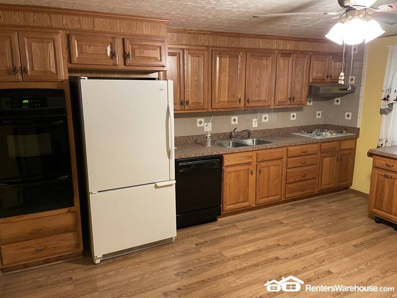Primary Photo - 7823 St Boniface Ln