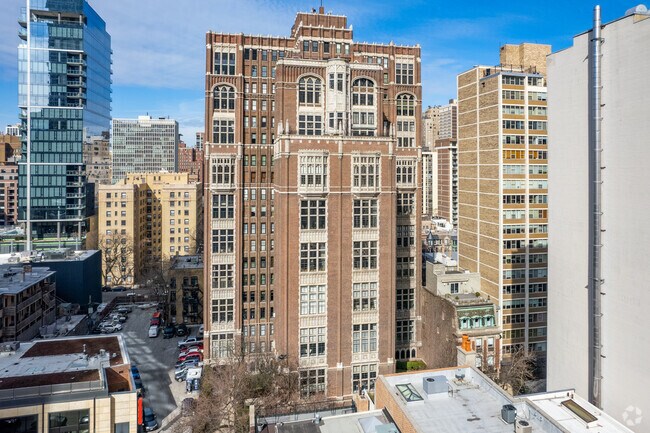 Building Photo - Bradley Apartments