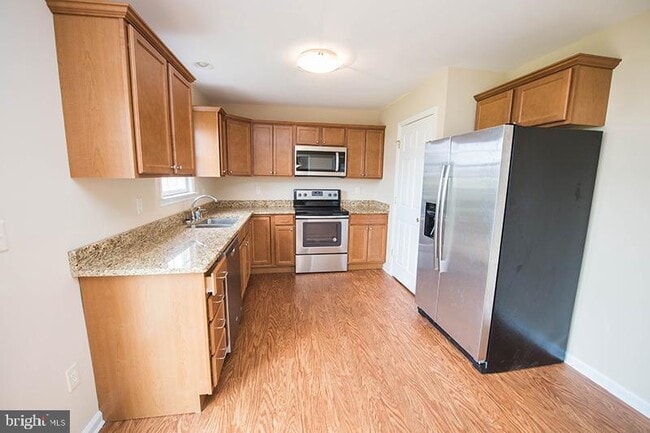 Building Photo - 1322 Aspen Dr