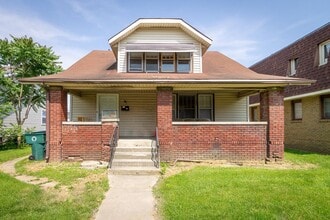 Building Photo - 108 N McKinley Ave