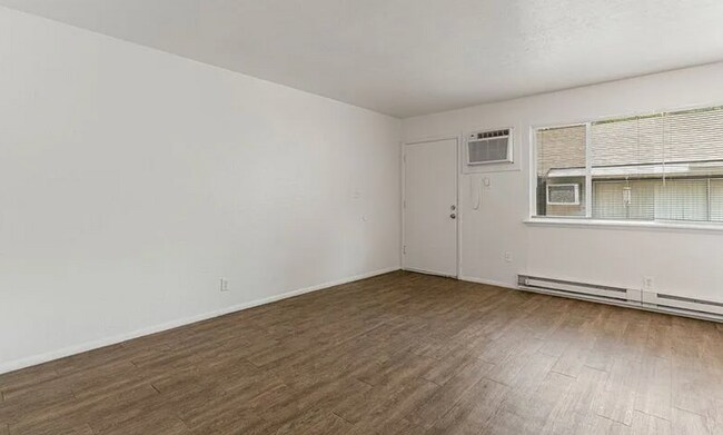Foto del edificio - 4633 S 33rd W Ave