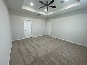 Building Photo - 1055 Rd 5736