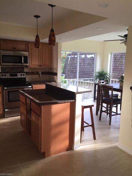 Building Photo - 1860 Bald Eagle Dr