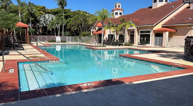 Building Photo - 15551 SW 104th Ter