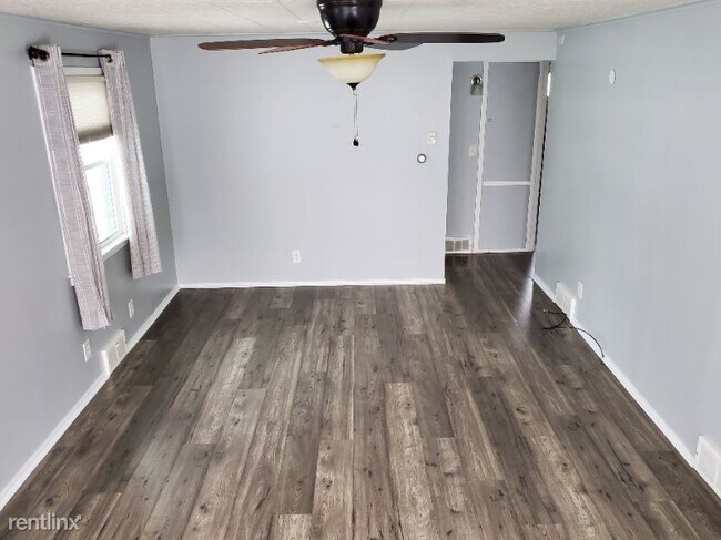 Building Photo - 2 br, 1 bath House - 42 Alden road