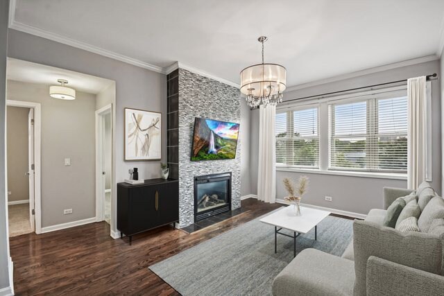 Foto del edificio - 4511 S Lake Park Ave