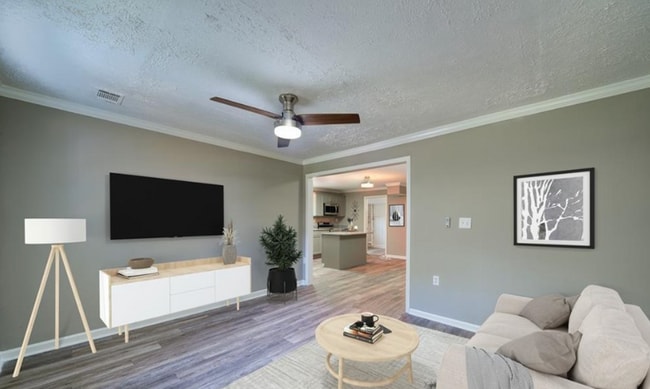 Photo - Room in House on Grand Ave SW