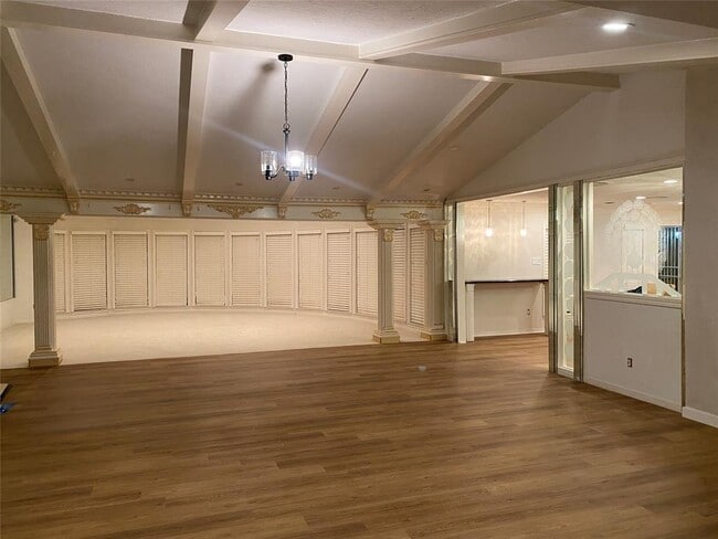 Building Photo - 8107 S Braeswood Blvd