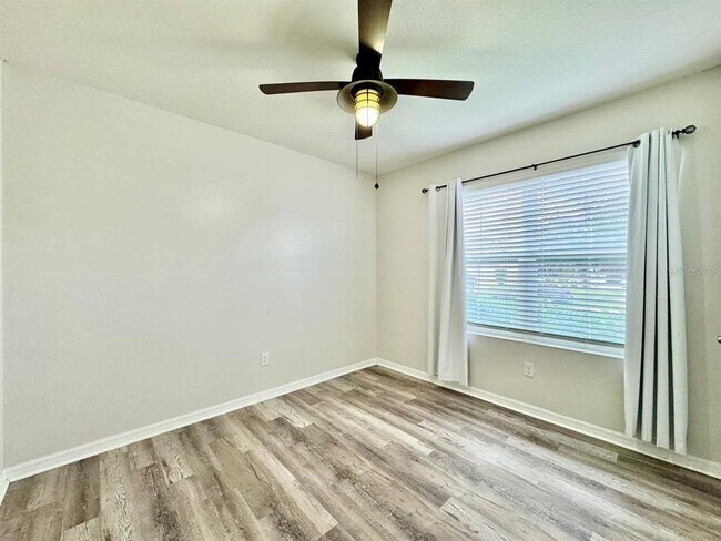 Foto del edificio - 10626 Park Meadowbrooke Dr