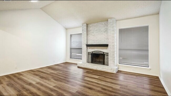 Building Photo - 7222 Fuller Cir