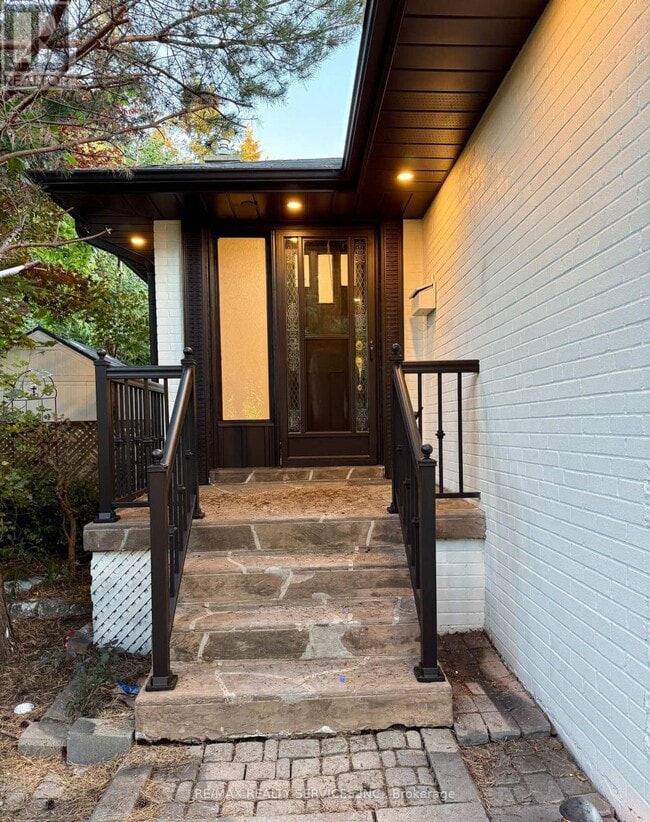 Building Photo - 598 Wildwood Dr