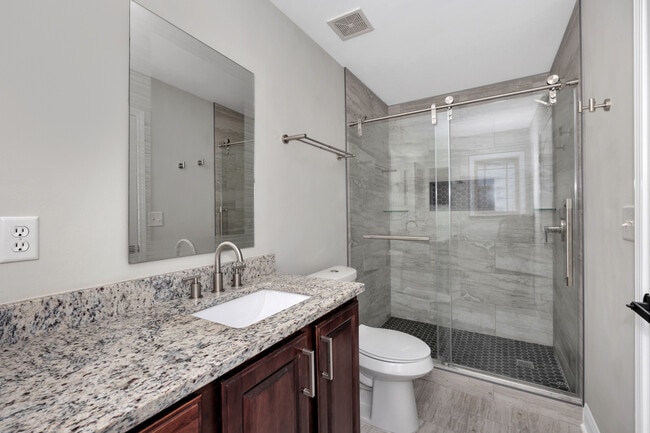 Building Photo - 318 Dovington Dr