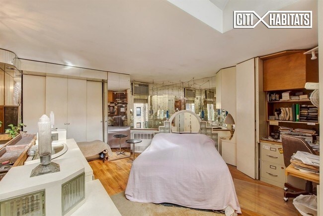 Foto del edificio - 121 W 78th St