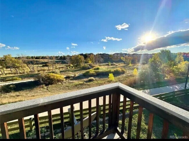 Foto del edificio - 536 W 91st Cir