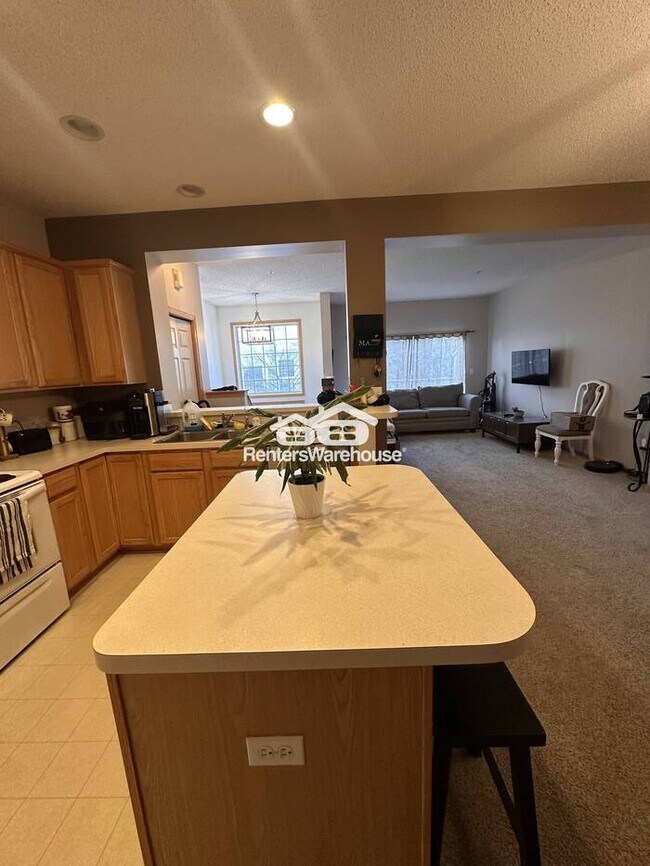 Foto del edificio - Beautiful Townhome in a Great Neighborhood